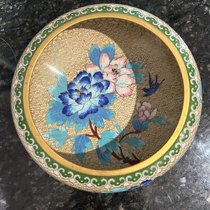 Vintage Cloisonne shallow bowl blue flowers w/blue bird green & gold trims